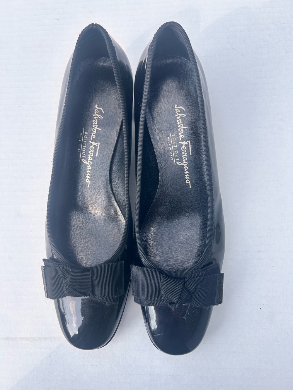 Salvatore Ferragamo Black Patent Vara Bow Flats